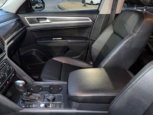 Used 2018 Volkswagen Atlas SE image 25