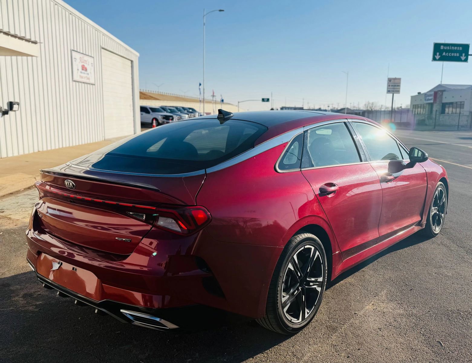 Used 2021 Kia K5 GT-Line w/ GT-Line FWD Premium Package image 3