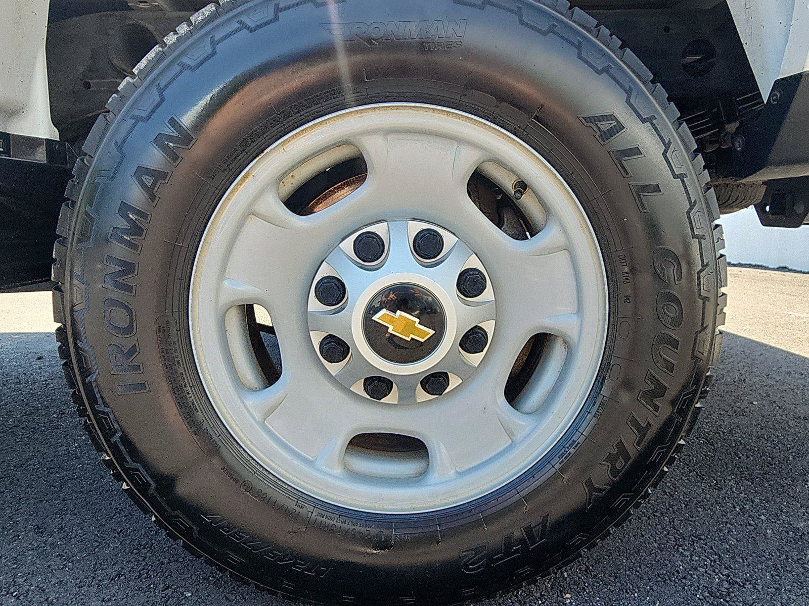 Used 2018 Chevrolet Silverado 2500 W/T w/ WT Fleet Convenience Package RWD image 9