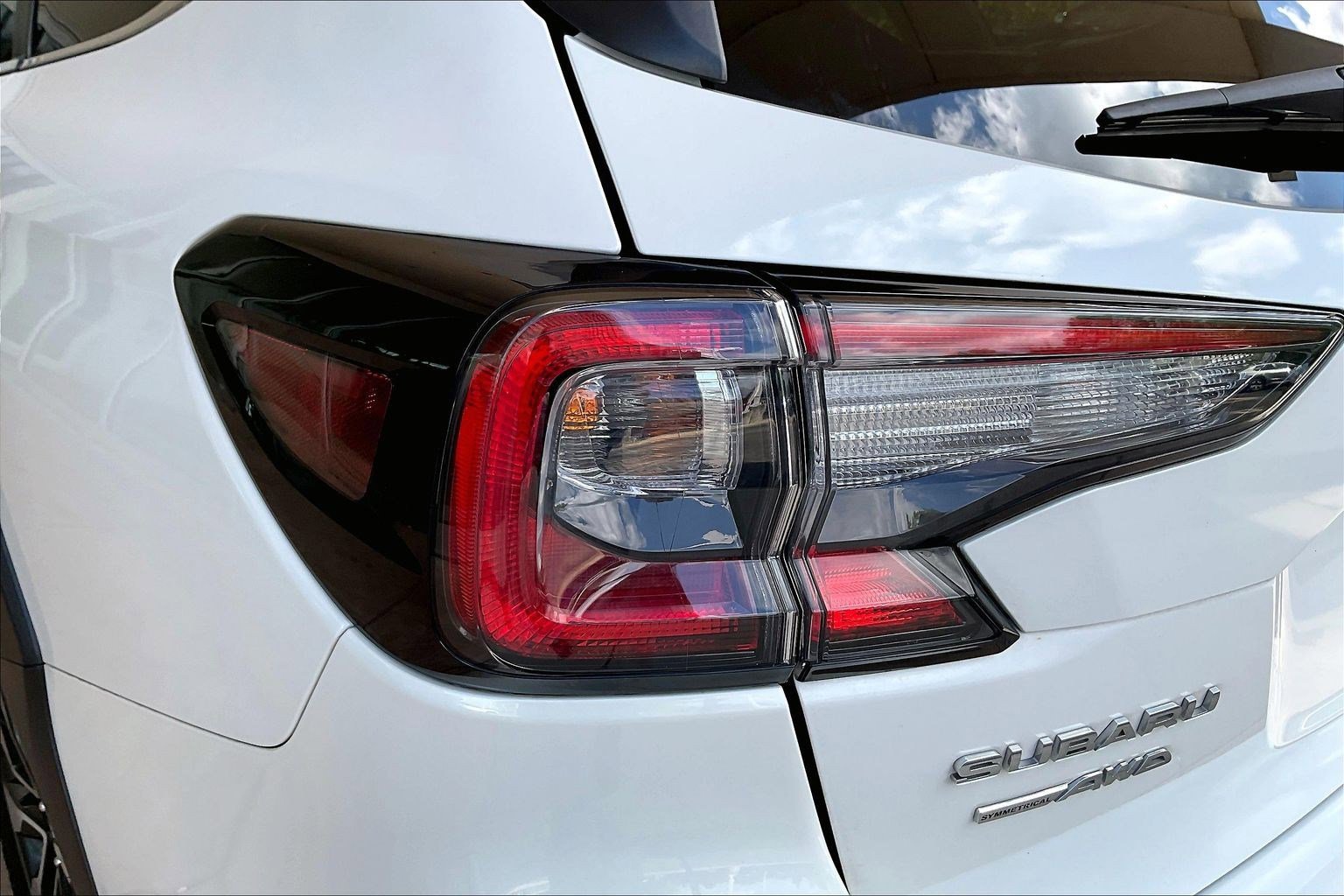 Used 2023 Subaru Outback Limited AWD/4WD image 23