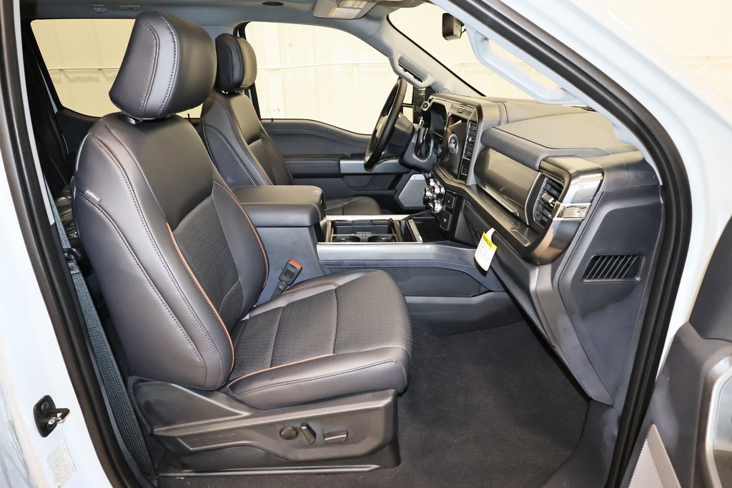 New 2025 Ford F350 Lariat w/ Lariat Ultimate Package image 16