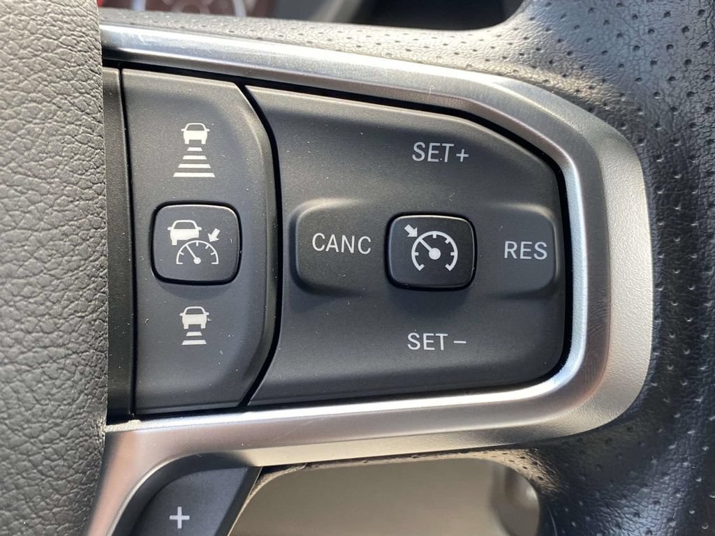New 2026 RAM 1500 Express AWD/4WD image 57