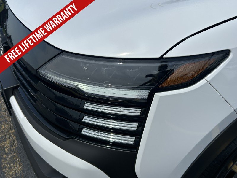 New 2026 Nissan Kicks S FWD image 12