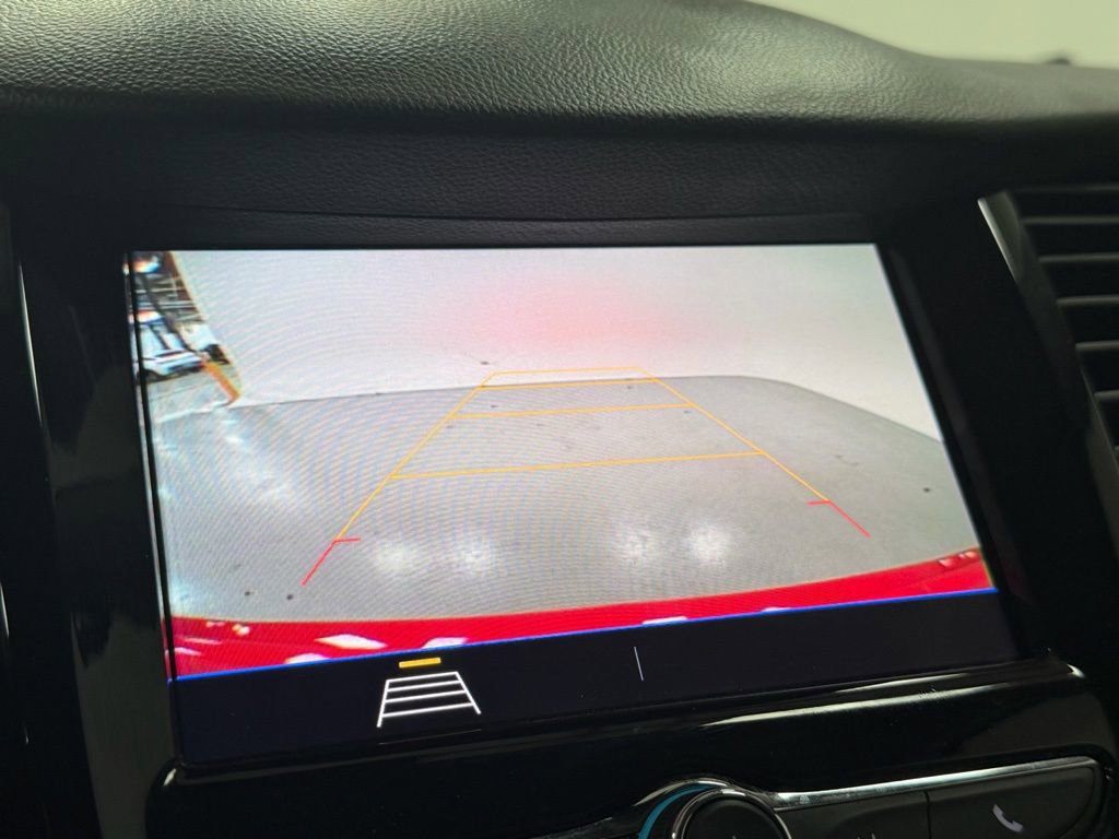 Used 2020 Chevrolet Trax LT w/ LT Convenience Package image 20