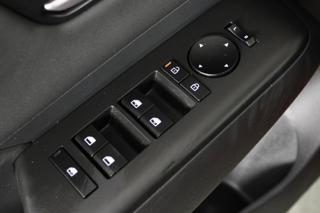Certified 2024 Hyundai Kona Limited FWD image 25