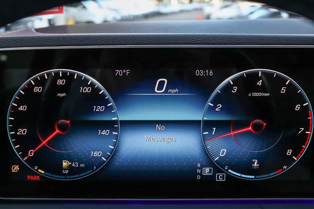 Used 2022 Mercedes-Benz GLE 350 4MATIC w/ Premium Package image 29