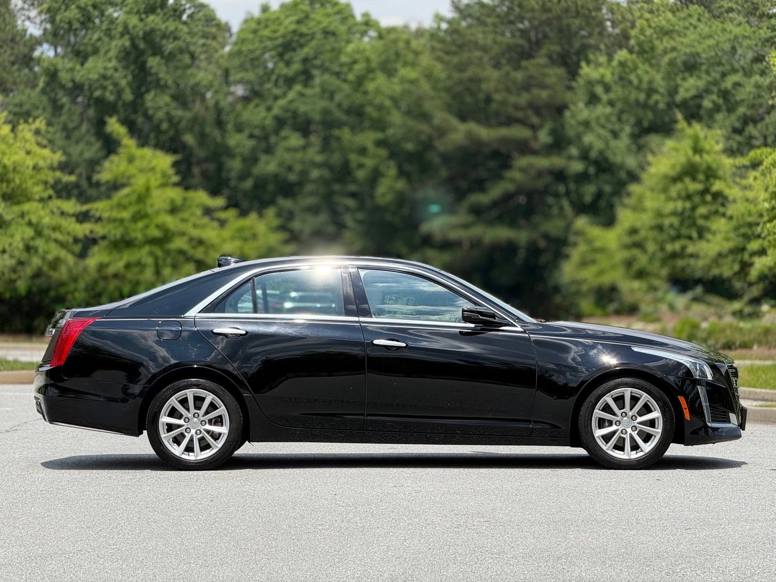 Used 2019 Cadillac CTS Sedan RWD image 12