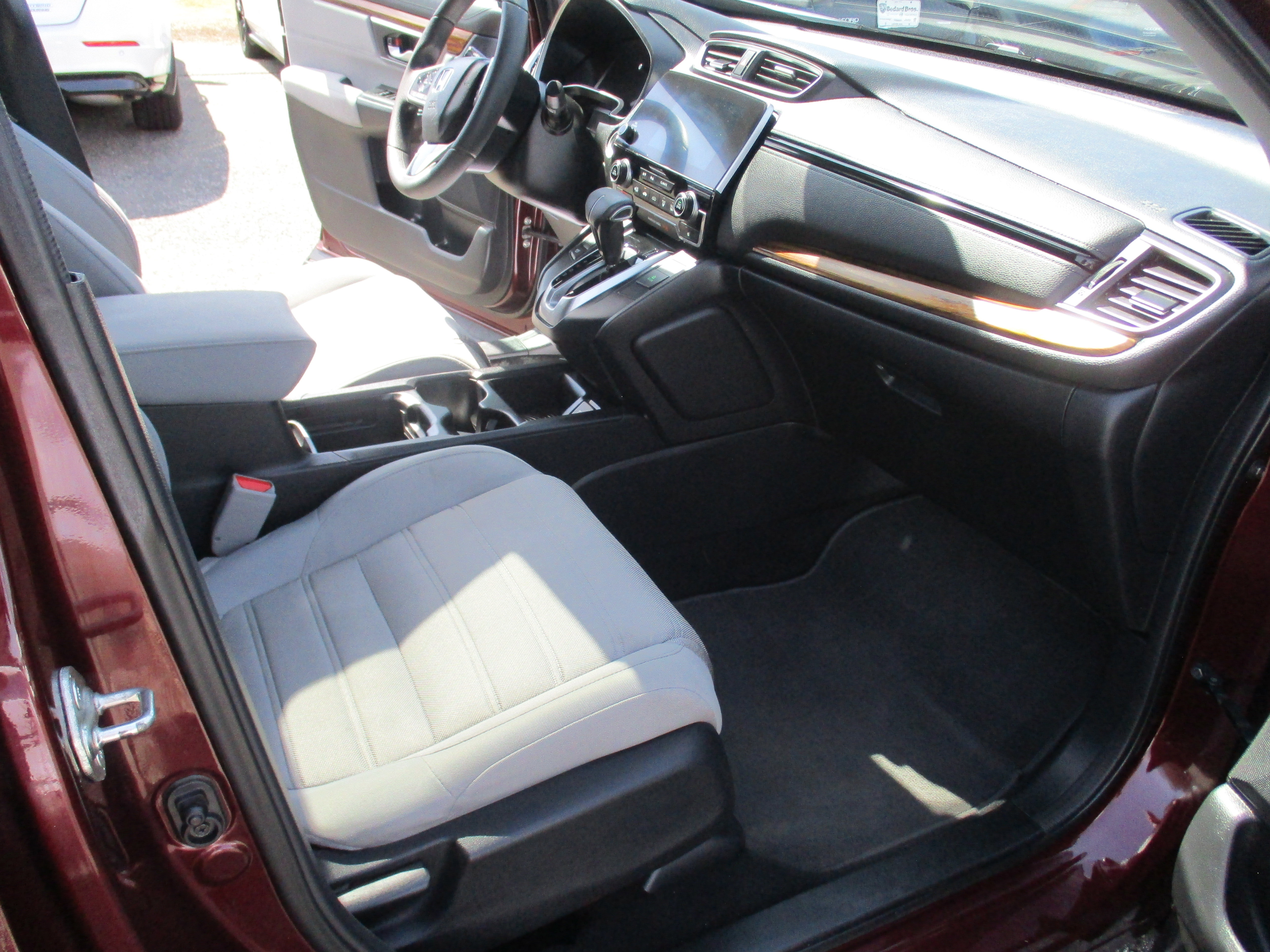 Used 2018 Honda CR-V EX image 16