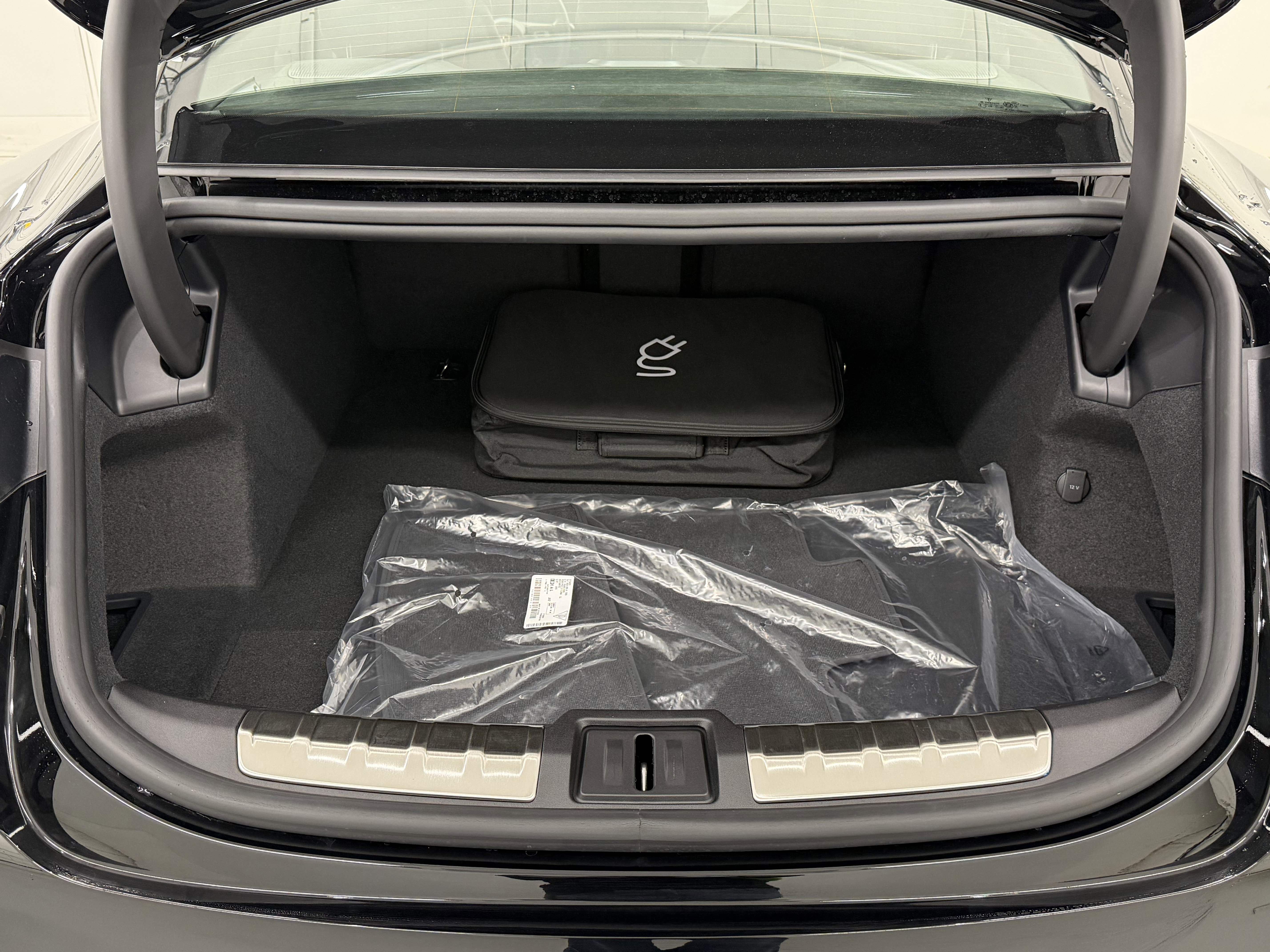 New 2026 Porsche Taycan GTS image 63