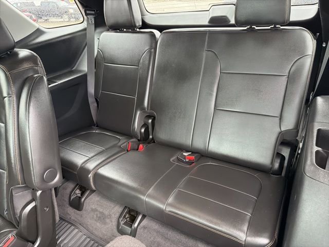 Used 2020 Chevrolet Traverse LT w/ Driver Confidence II Package AWD/4WD image 24