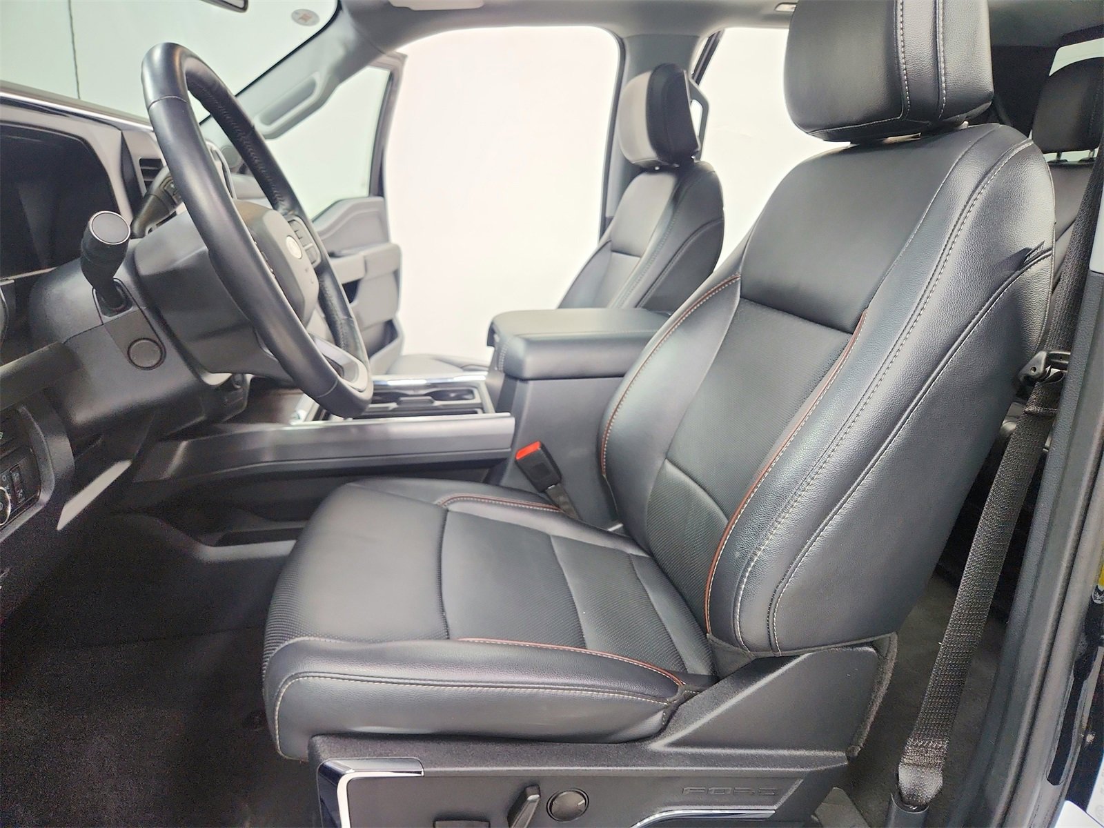 Used 2024 Ford F250 Lariat w/ Chrome Package image 19