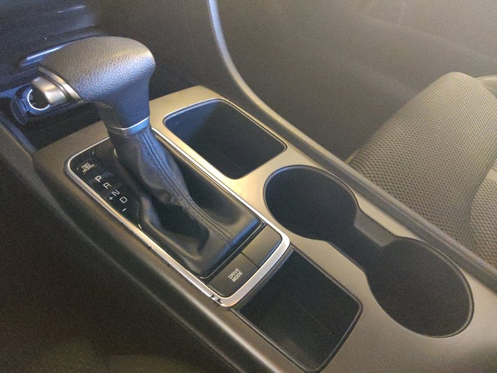 Used 2019 Kia Optima LX FWD image 26