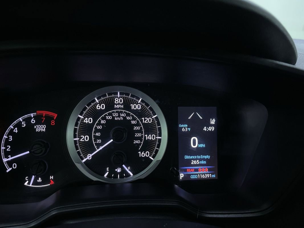 Used 2022 Toyota Corolla LE FWD image 19