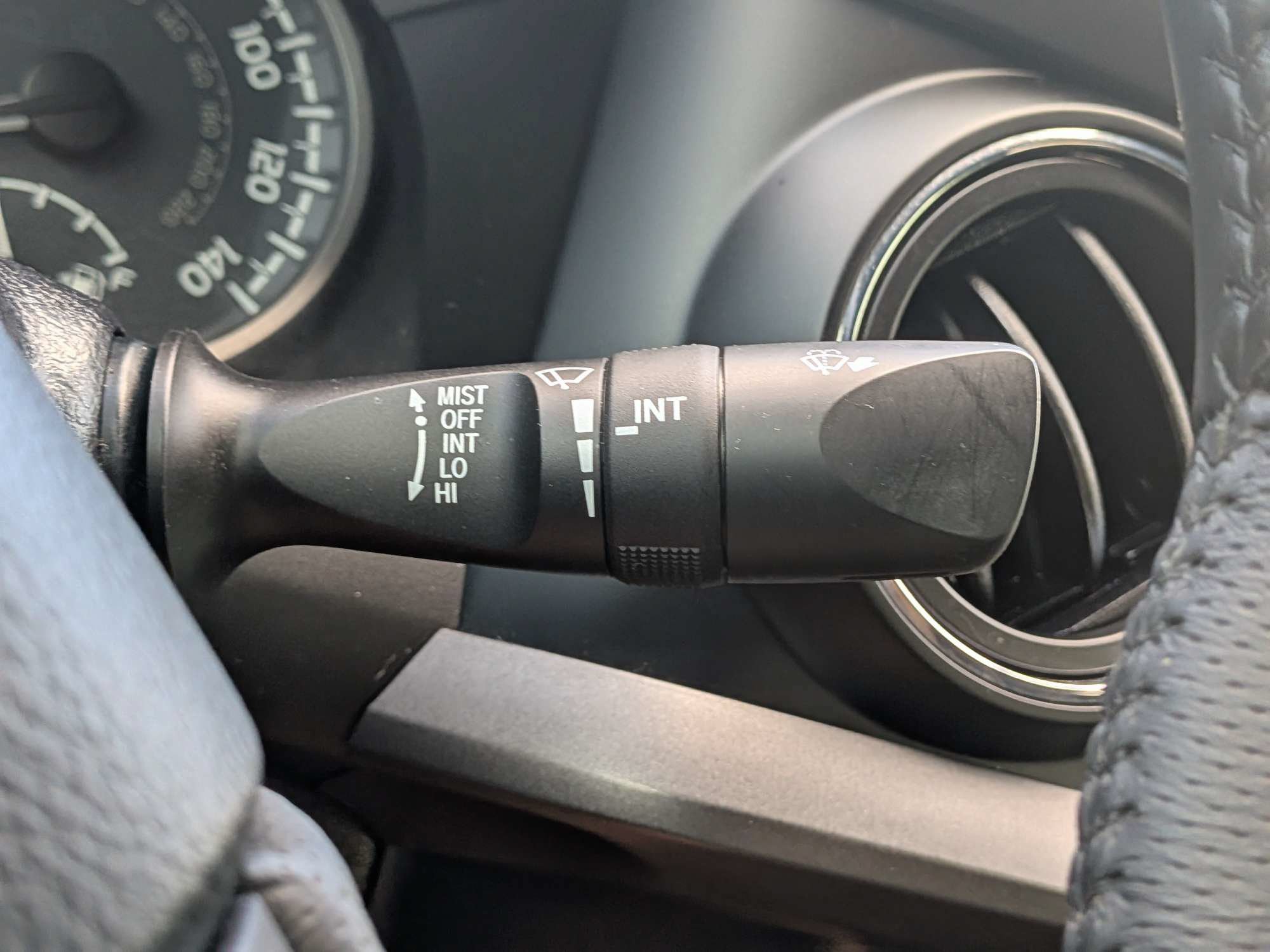 Used 2019 Toyota Tacoma TRD Off-Road AWD/4WD image 29