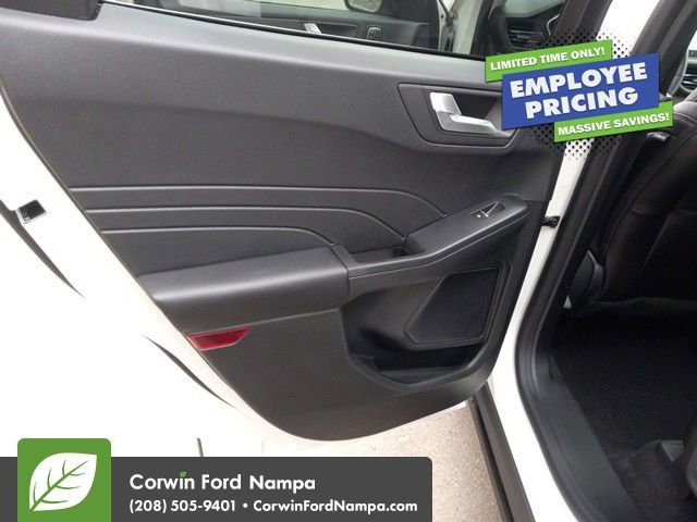 New 2025 Ford Escape SE w/ PHEV Premium Package FWD image 27