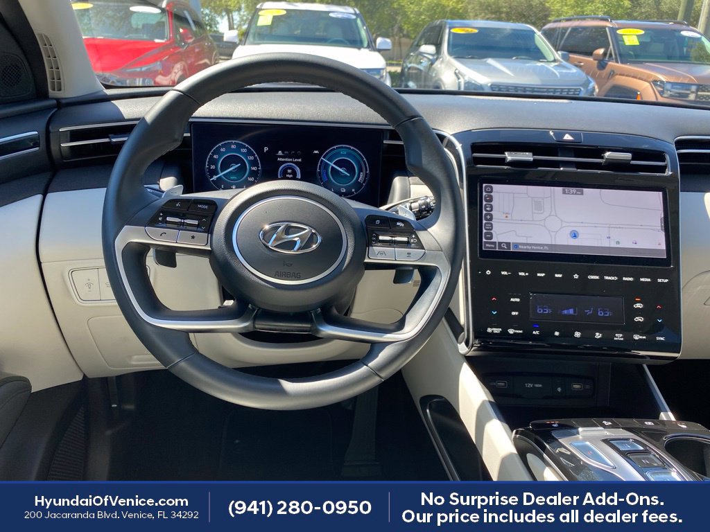 Certified 2023 Hyundai Tucson SEL AWD/4WD image 3