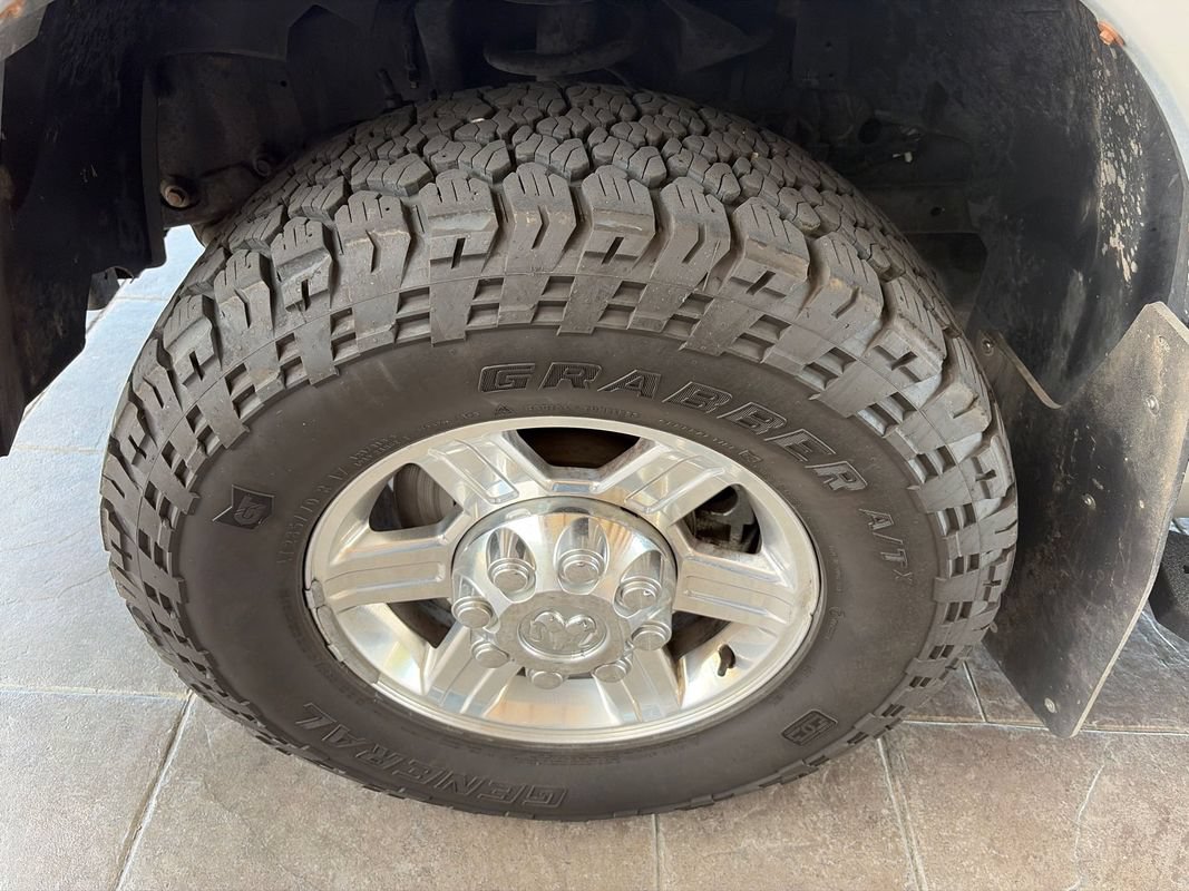 Used 2010 Dodge Ram 2500 Truck SLT w/ Cold Weather Pkg AWD/4WD image 19