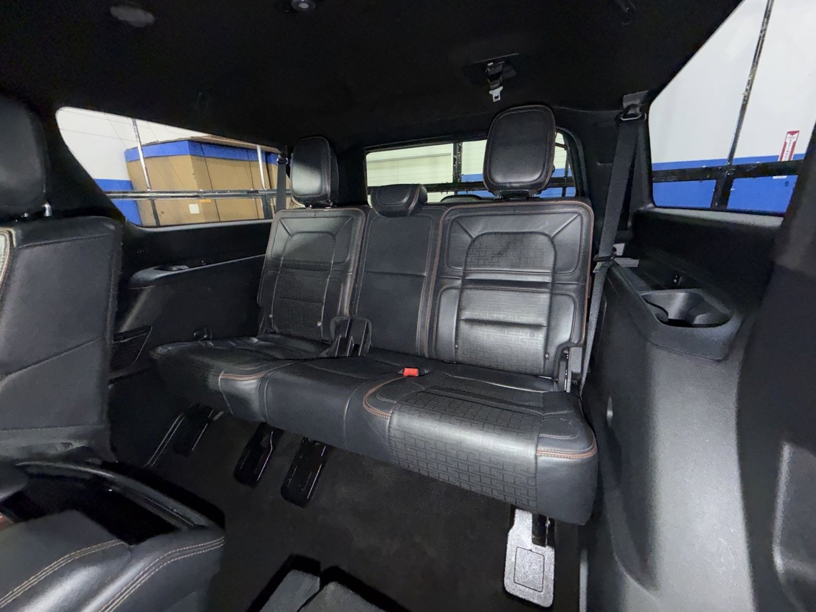 Used 2023 Lincoln Navigator L Black Label AWD/4WD image 32