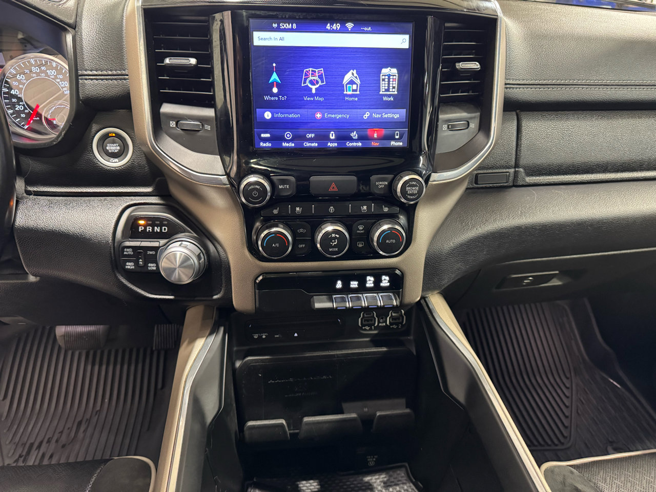 Used 2019 RAM 1500 Laramie image 31