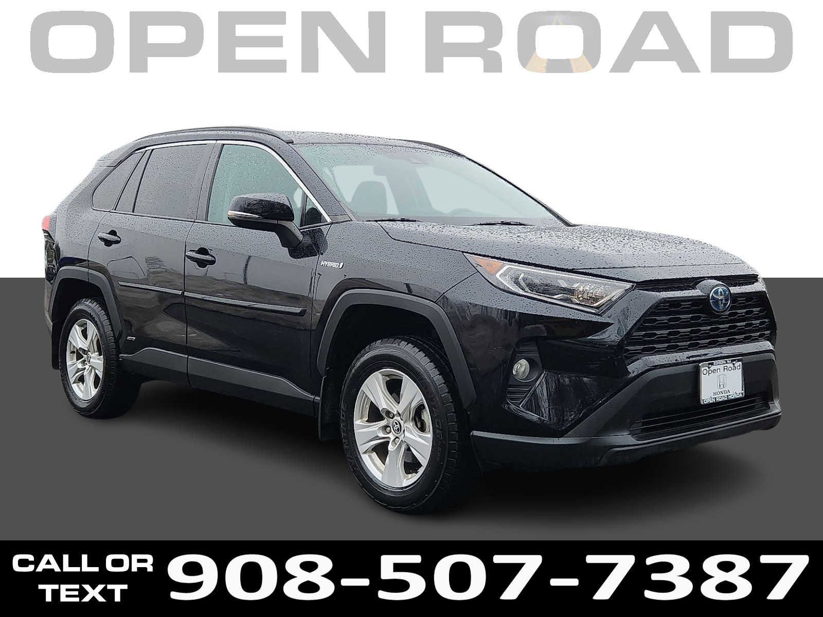 Used 2021 Toyota RAV4 XLE w/ XLE Grade Weather Package image 1