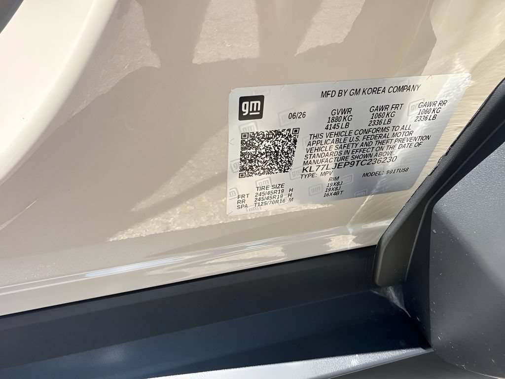 New 2026 Chevrolet Trax RS w/ Sunroof Package FWD image 34
