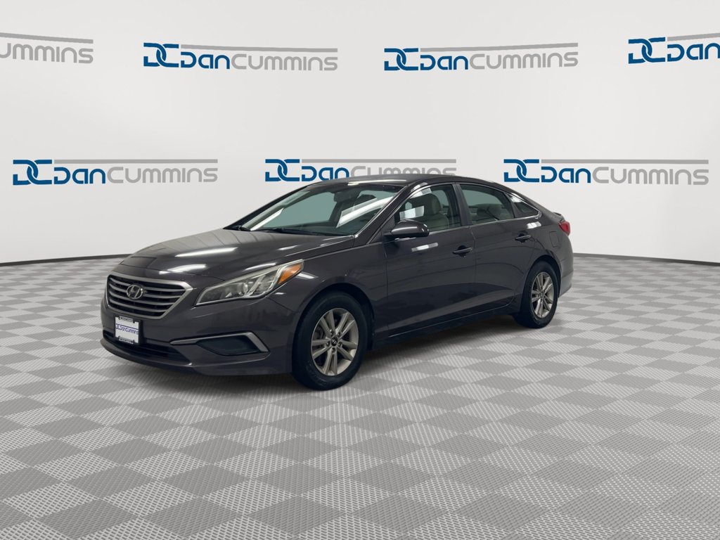 Used 2016 Hyundai Sonata SE FWD image 4