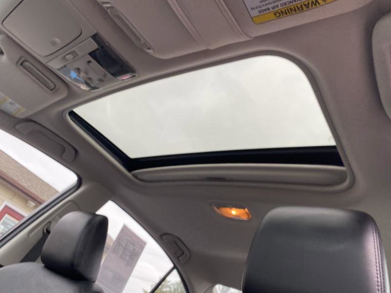 Used 2012 Subaru Legacy 3.6R Limited image 18