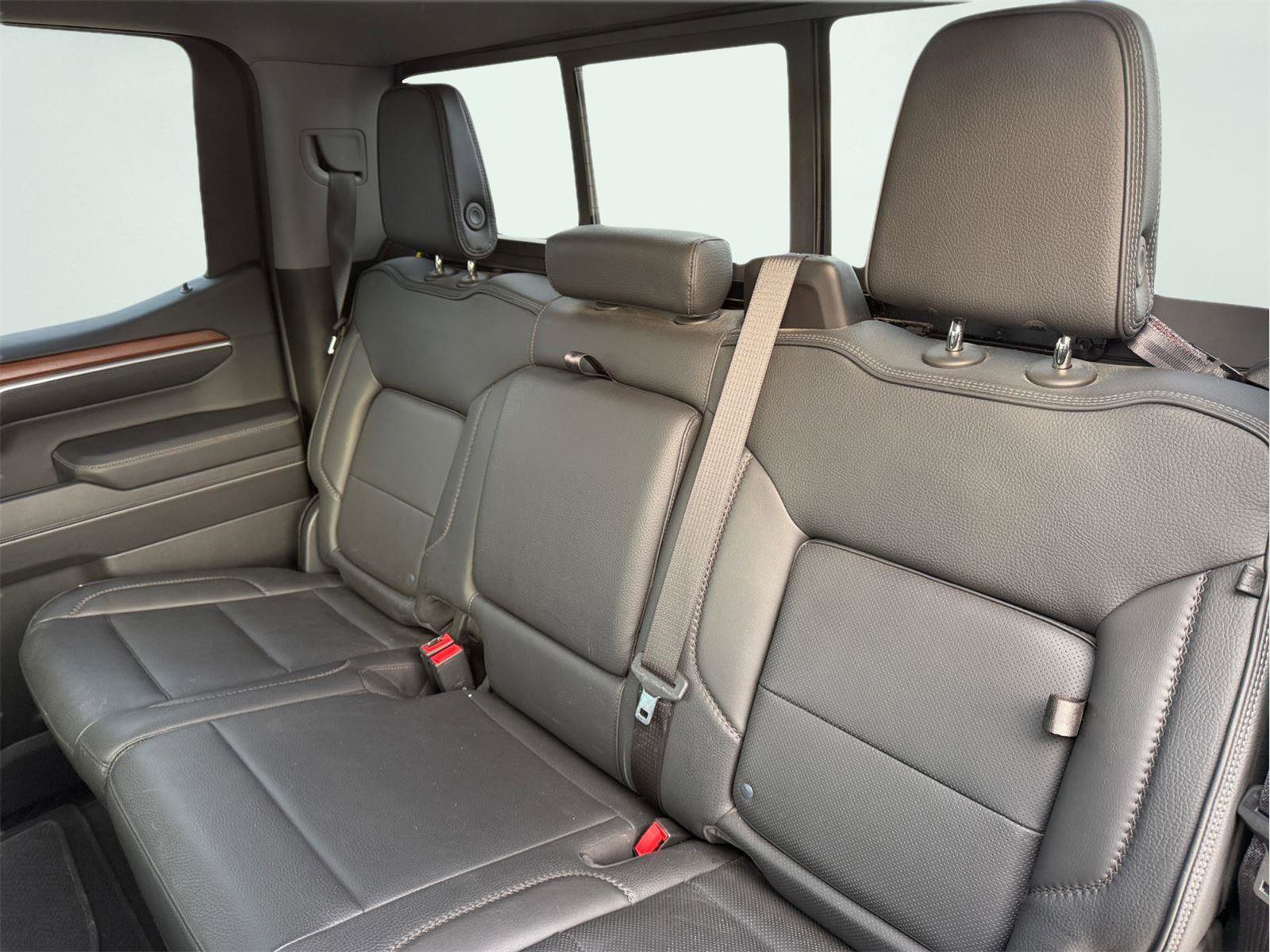 Used 2023 GMC Sierra 1500 Denali w/ Technology Package image 13