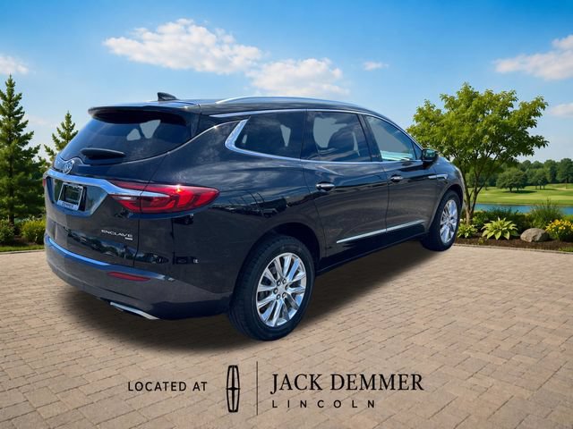 Used 2019 Buick Enclave Premium w/ Experience Buick Package AWD/4WD image 7