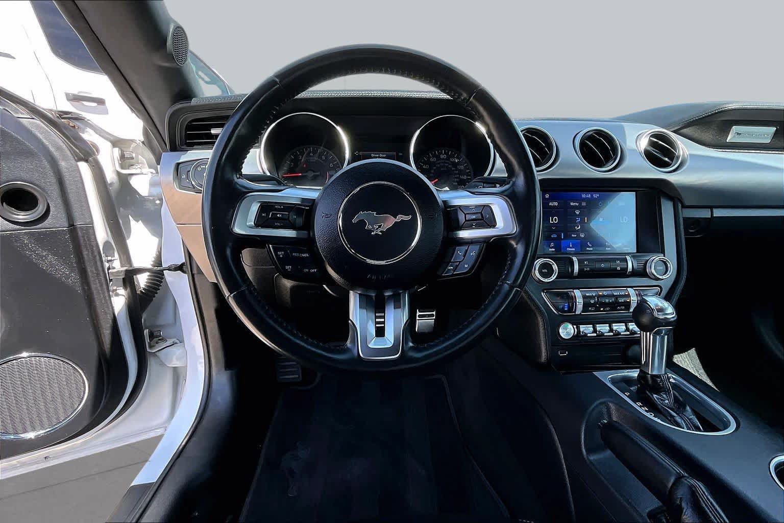 Used 2022 Ford Mustang Premium RWD image 6