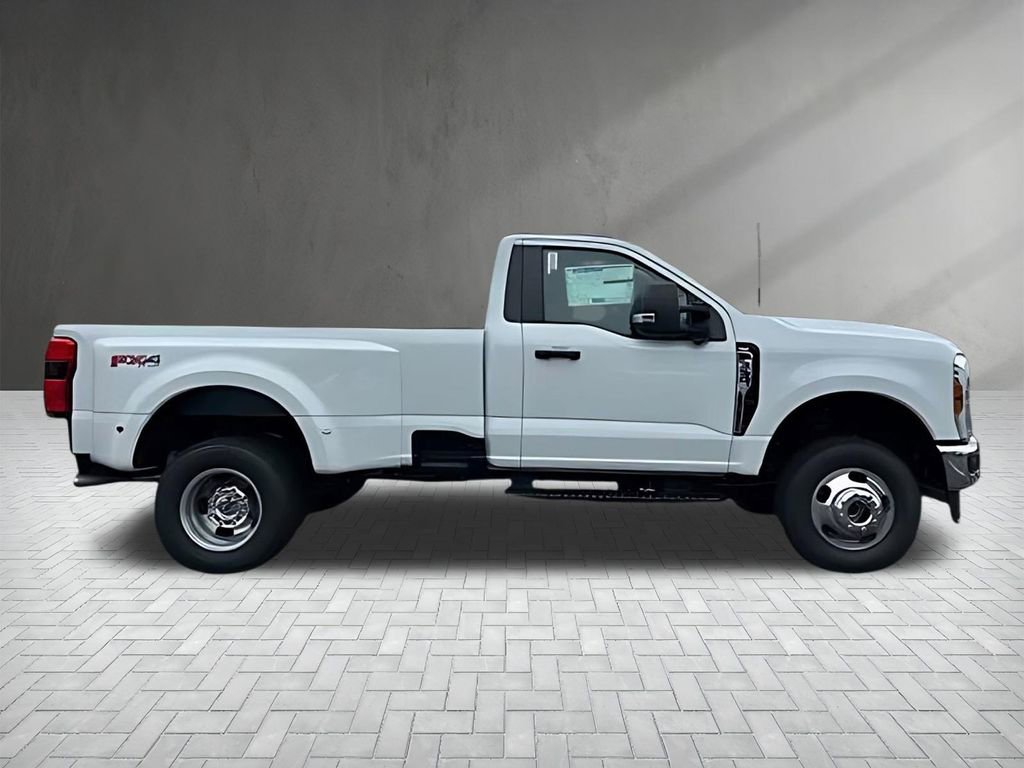 New 2026 Ford F350 XLT w/ 360-Degree Camera Package AWD/4WD image 7