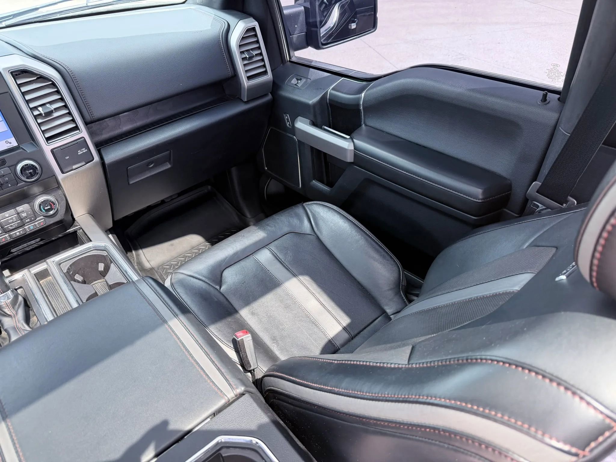 Used 2019 Ford F150 Platinum w/ Equipment Group 701A Luxury image 76