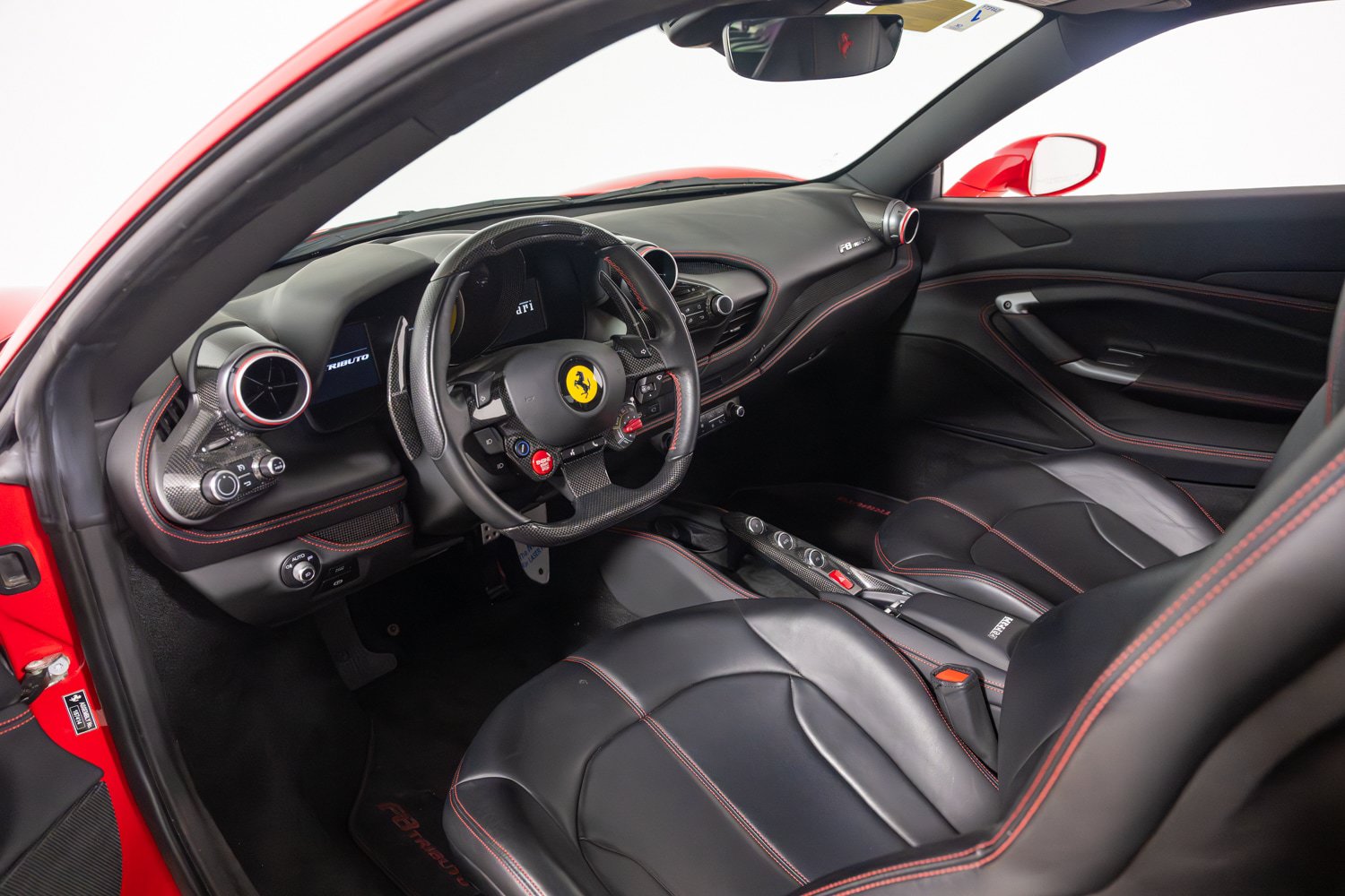 Certified 2021 Ferrari F8 Tributo RWD image 14