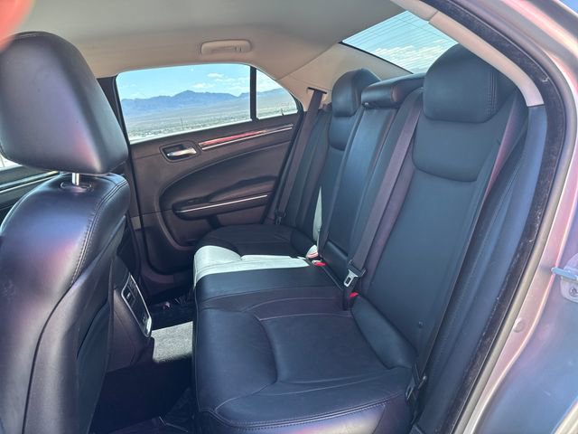Used 2015 Chrysler 300 Limited w/ Driver Convenience Group RWD image 27