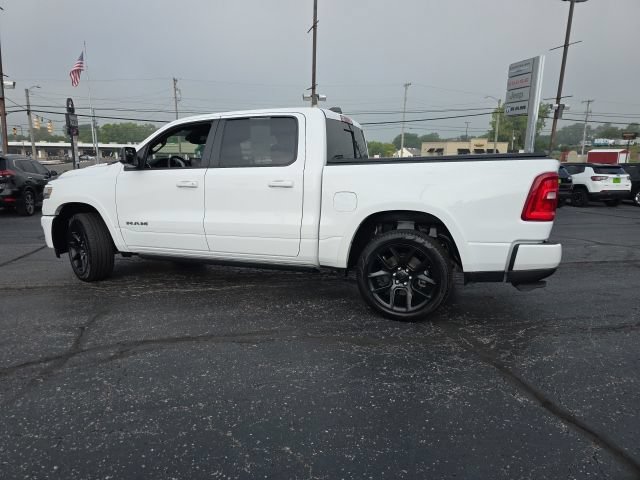 Used 2025 RAM 1500 Laramie AWD/4WD image 4