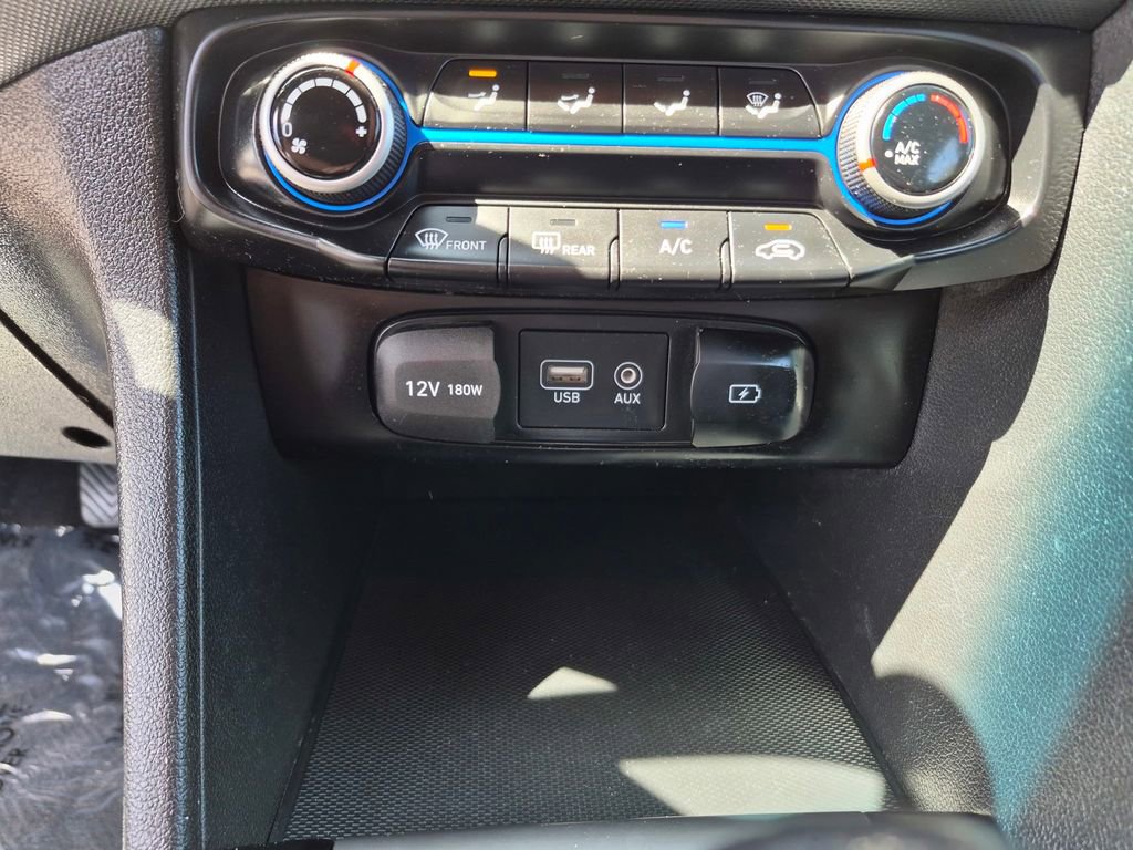 Used 2019 Hyundai Veloster 2.0 image 19