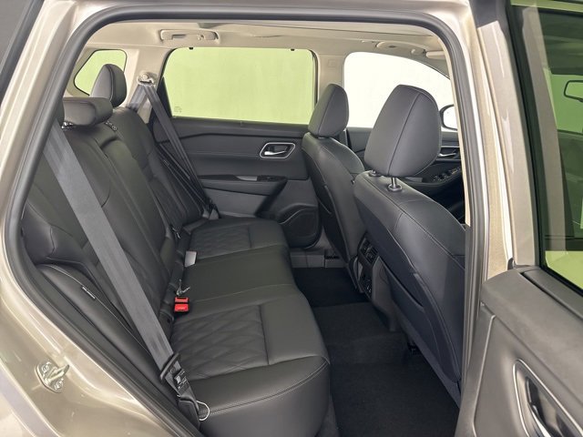 New 2026 Nissan Rogue Platinum w/ Platinum Premium Package image 24