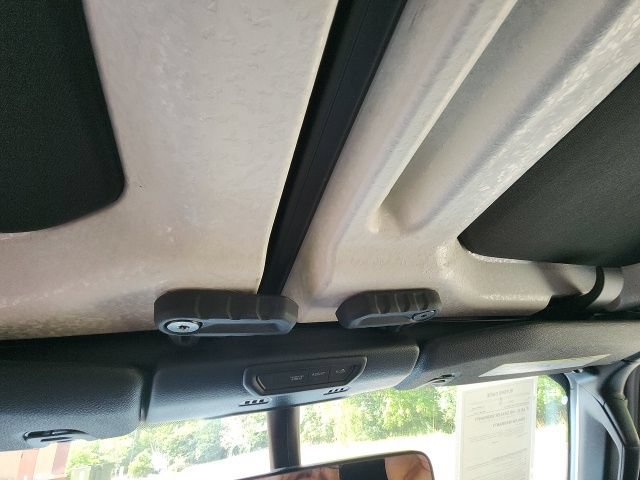 Used 2021 Jeep Gladiator Rubicon AWD/4WD image 27