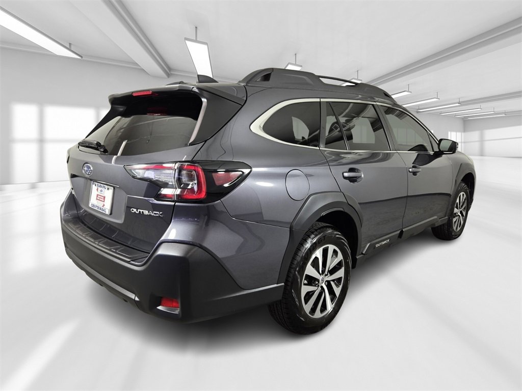 Certified 2025 Subaru Outback Premium image 7