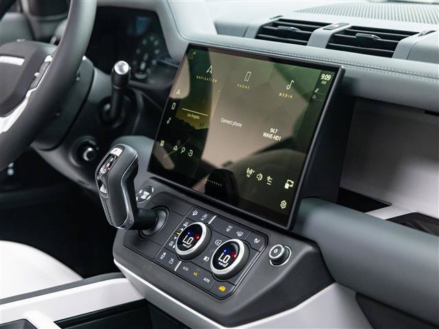 New 2026 Land Rover Defender 110 S AWD/4WD image 30