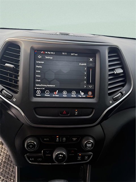 Used 2022 Jeep Cherokee Latitude w/ Sun & Sound Group image 14