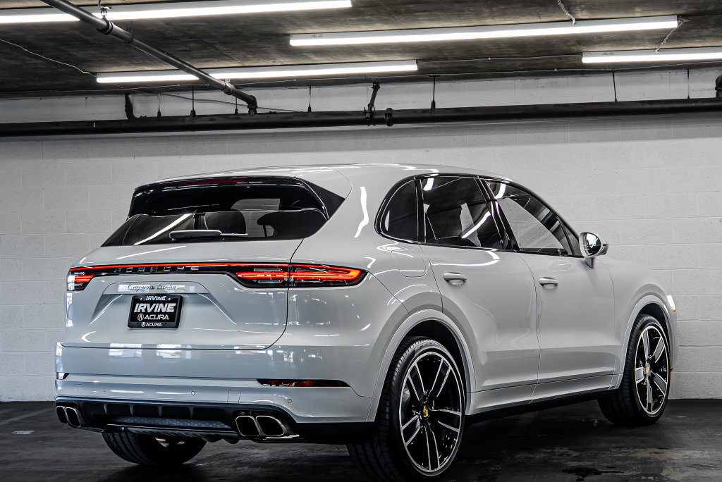Used 2022 Porsche Cayenne Turbo AWD/4WD image 5