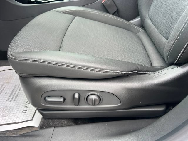 Used 2024 Buick Encore GX Preferred w/ Comfort Package AWD/4WD image 20