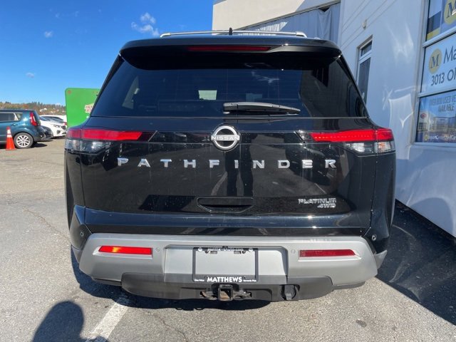 Used 2023 Nissan Pathfinder Platinum image 4