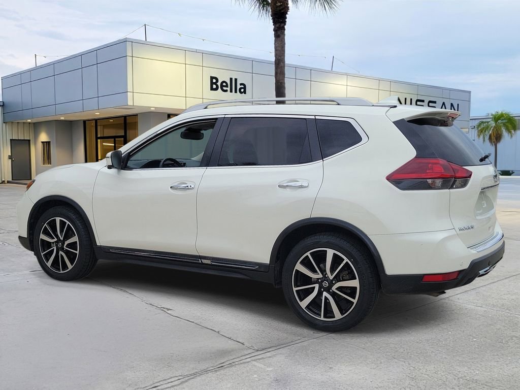 Used 2019 Nissan Rogue SL w/ Premium Package FWD image 3