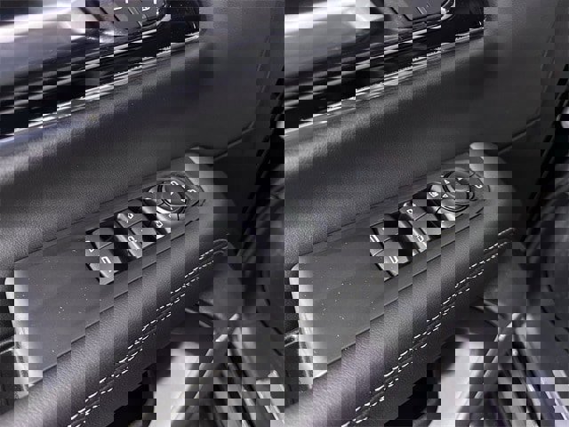 Used 2026 GMC Yukon Elevation w/ Elevation Premium Package image 24