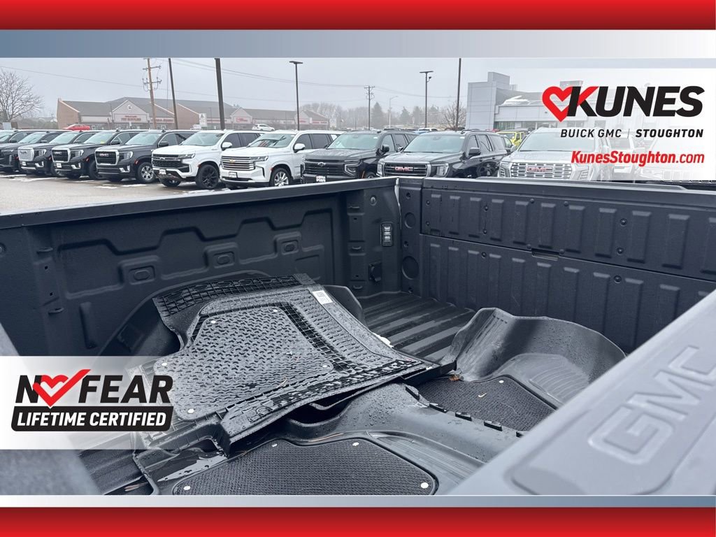 Used 2025 GMC Sierra 1500 AT4 image 19