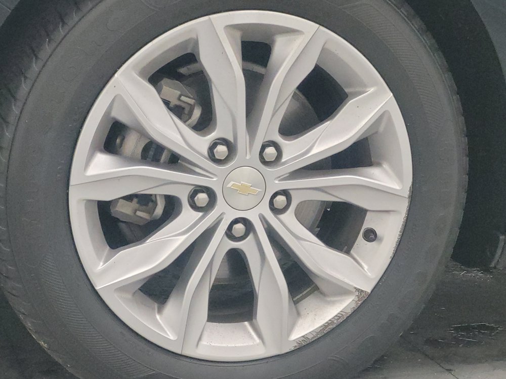 Used 2021 Chevrolet Malibu LT FWD image 31