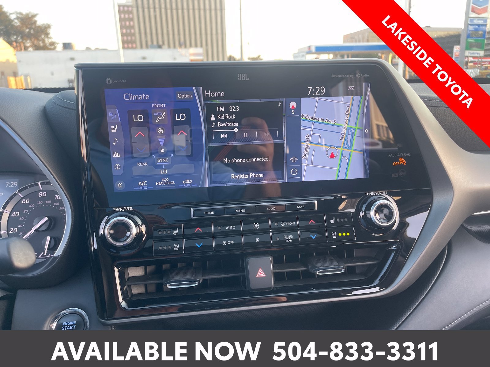 Used 2022 Toyota Highlander Limited AWD/4WD image 32