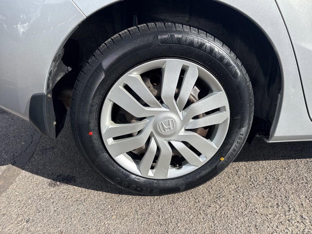 Used 2015 Honda Fit LX image 9